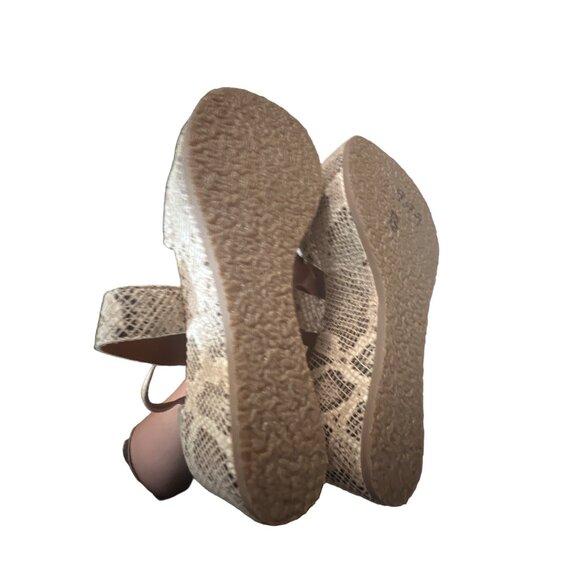 DibaTru Snakeskin Print Wedge Sandals With Zipper Back Closure & Cross Straps Fo - Picture 5 of 7